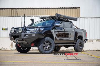 TOYOTA HILUX N80 4WD PODIUM MATTE GUN METAL